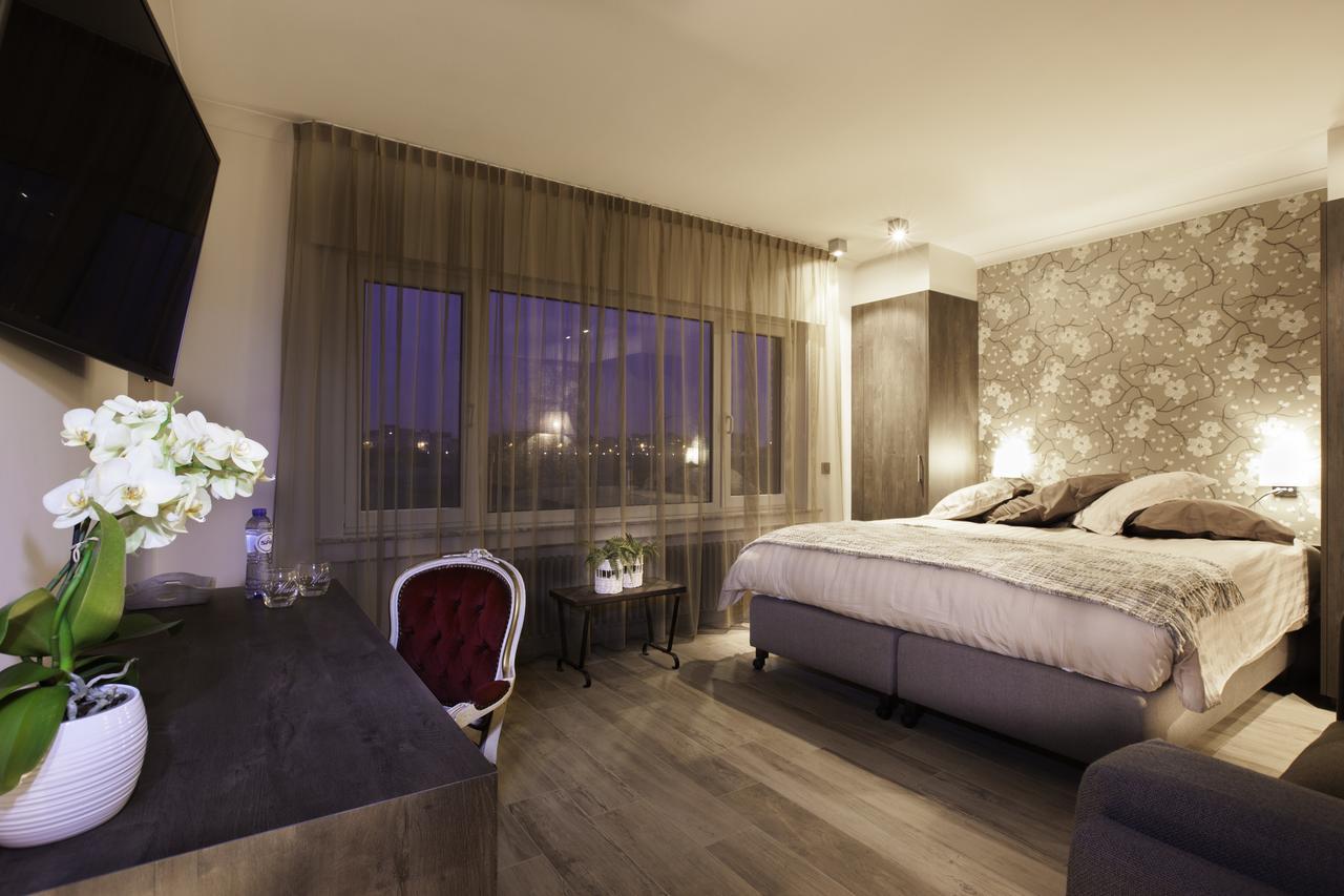 Sable D'O -Vlak Aan De Zee- Bed & Breakfast Mariakerke  Екстериор снимка